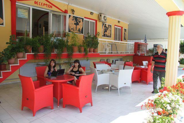 Hotel Dias Apartments Makrygialos Exterior foto